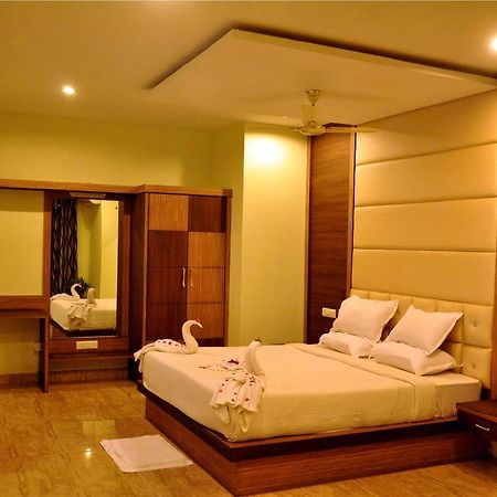 Hotel Suncity Palace Jharsuguda エクステリア 写真