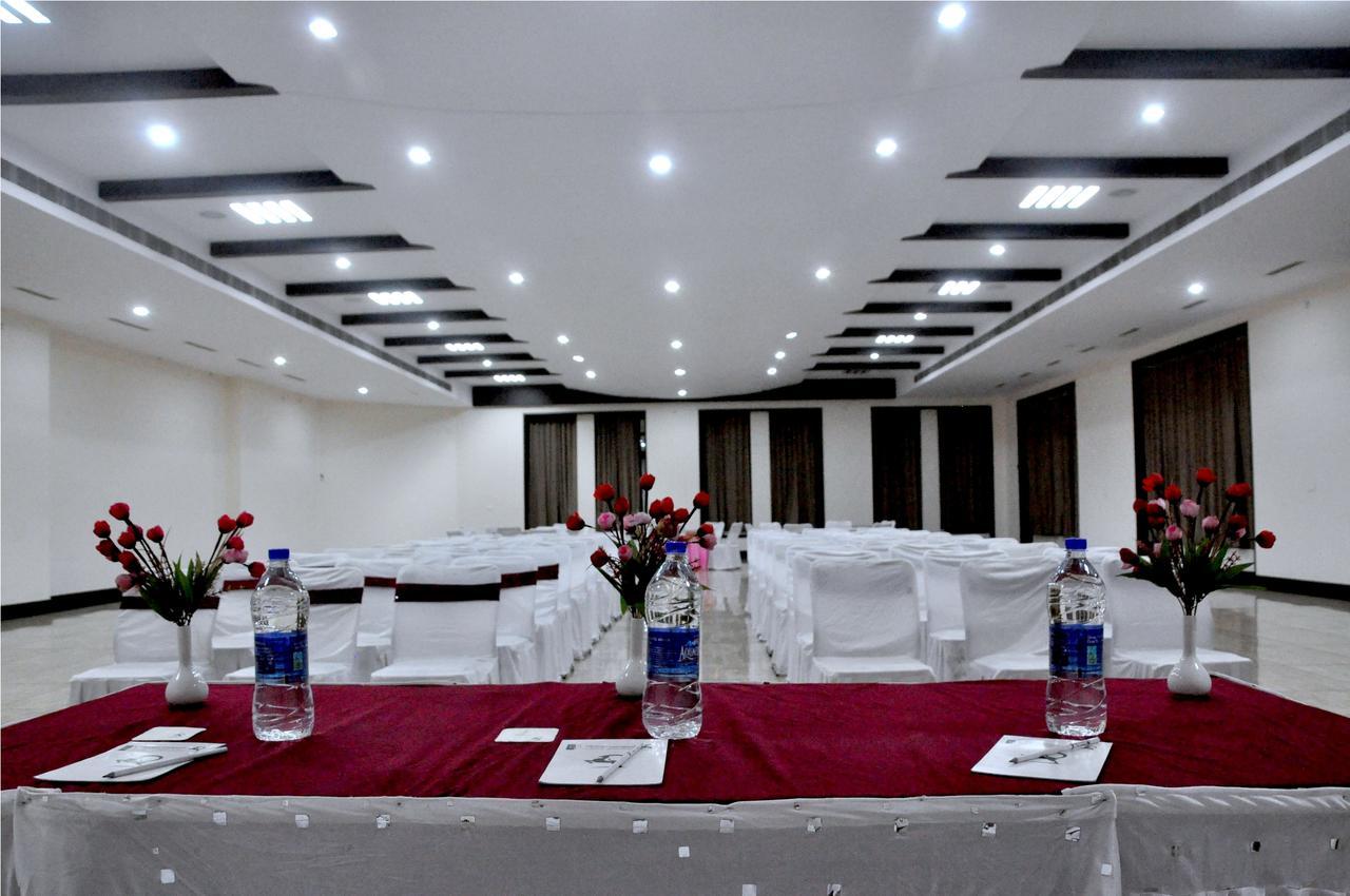 Hotel Suncity Palace Jharsuguda エクステリア 写真