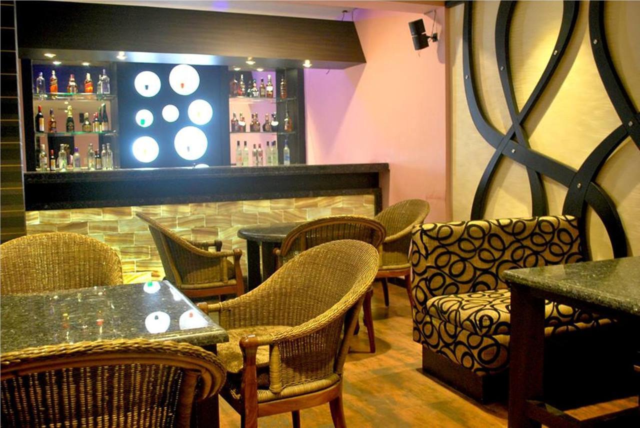 Hotel Suncity Palace Jharsuguda エクステリア 写真